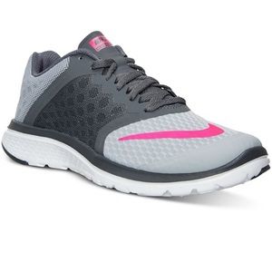 Nike FS Lite Run 3